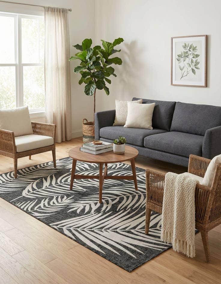 Detail image of 6' x 9'  Washable Botanical Indoor / Outdoor Rug