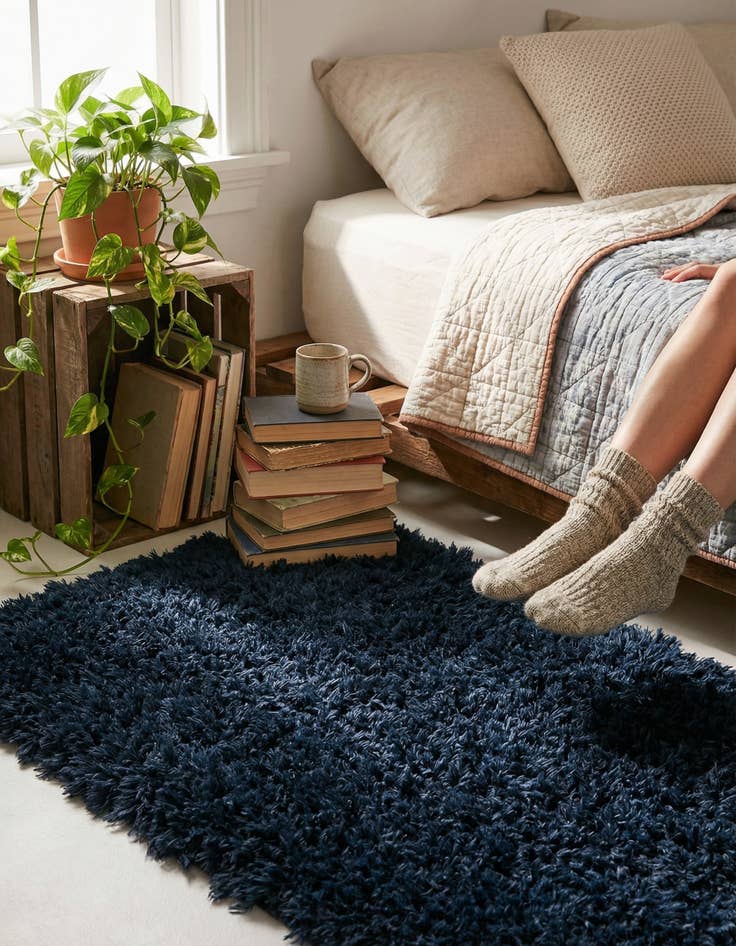 Detail image of  2' x 3' Marilyn Monroe™ Shag Rug