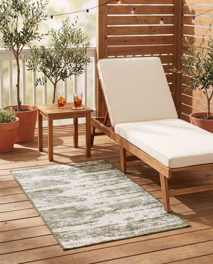 3' x 5' 3 Easy-Clean Modern Indoor / Outdoor Rug