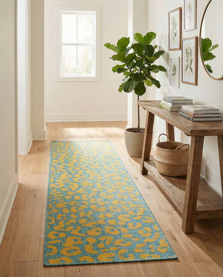 2' x 8' Easy-Clean Safari Indoor / Outdoor Runner Rug
