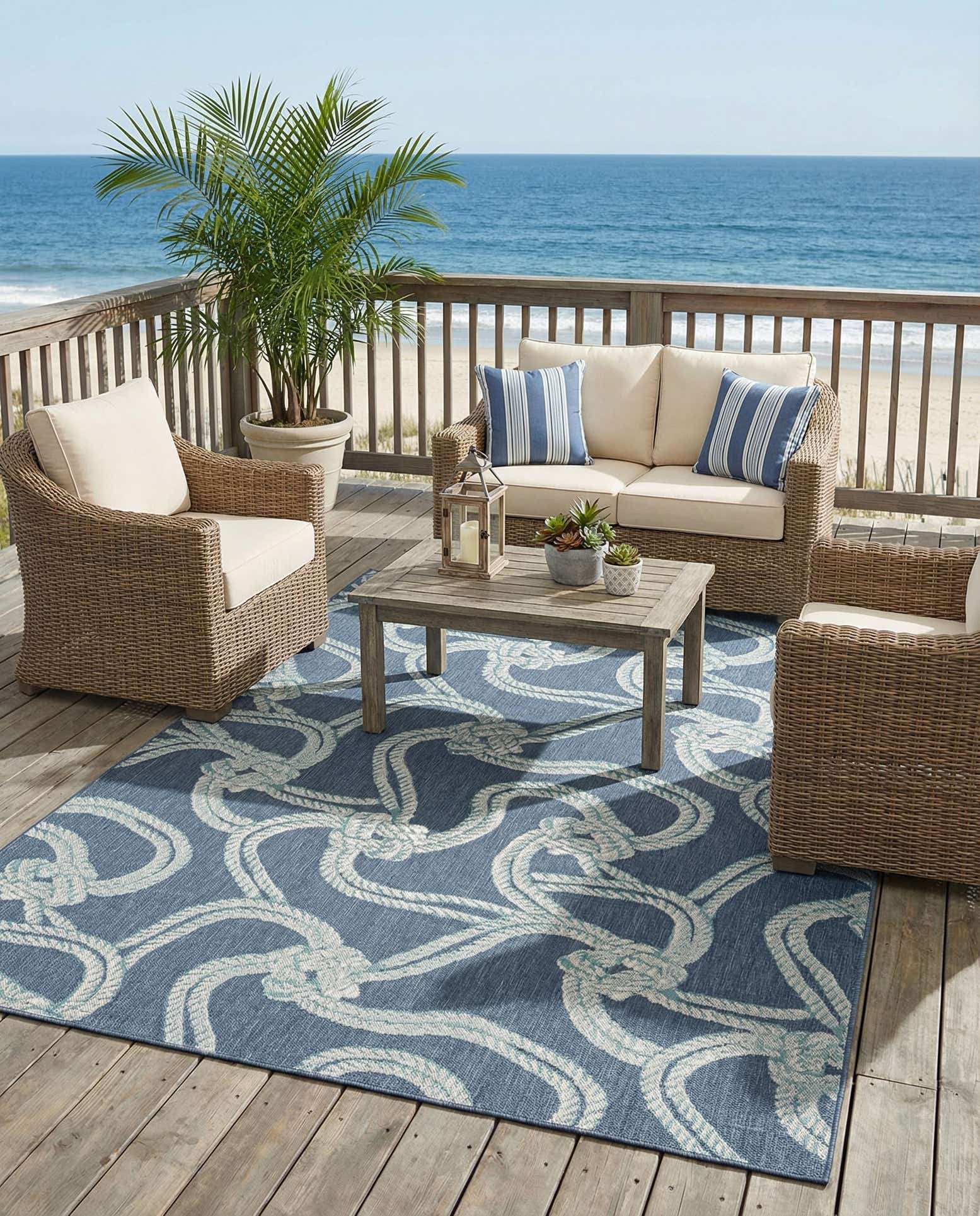 9' x 12' Easy-Clean Coastal Indoor / Outdoor Rug