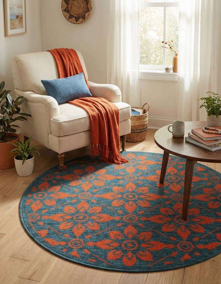 Detail image of 3' x 3'  Washable Trellis Indoor / Outdoor Round Rug