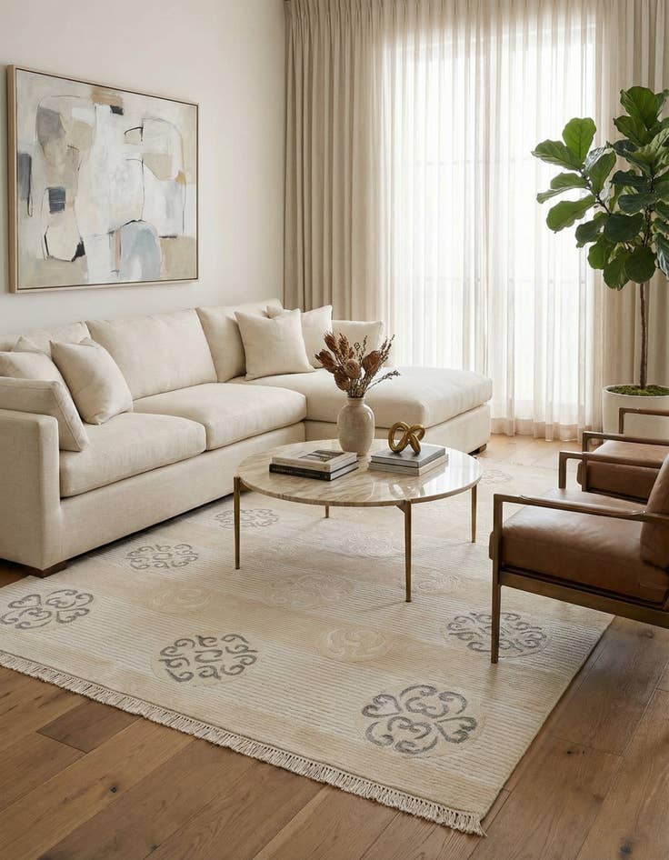 Detail image of 5' 7 x 8'  Hand Knotted Darya Rug