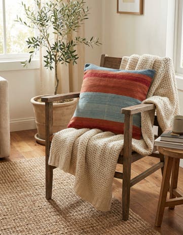 2' 4 x 2' 5 Hand Woven Pillow Wool Square Rug