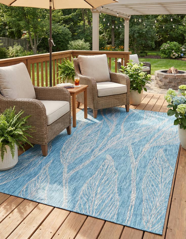Detail image of 6' x 9'  Washable Botanical Indoor / Outdoor Rug