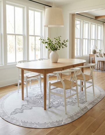 white Gray Washable Timeless Oval Rug