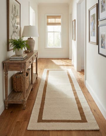 2' x 6' 1 Jill Zarin Border Wool Runner Rug
