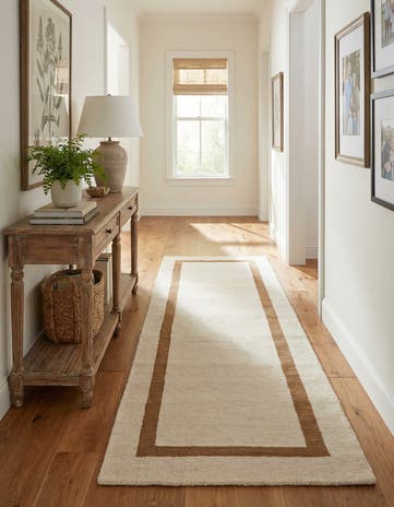 2' x 6' 1 Jill Zarin Border Wool Runner Rug