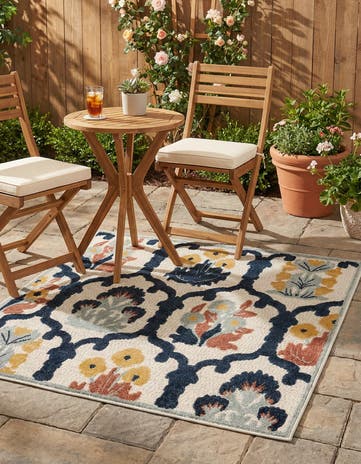 Ivory Easy-Clean Belize Indoor / Outdoor Square Rug
