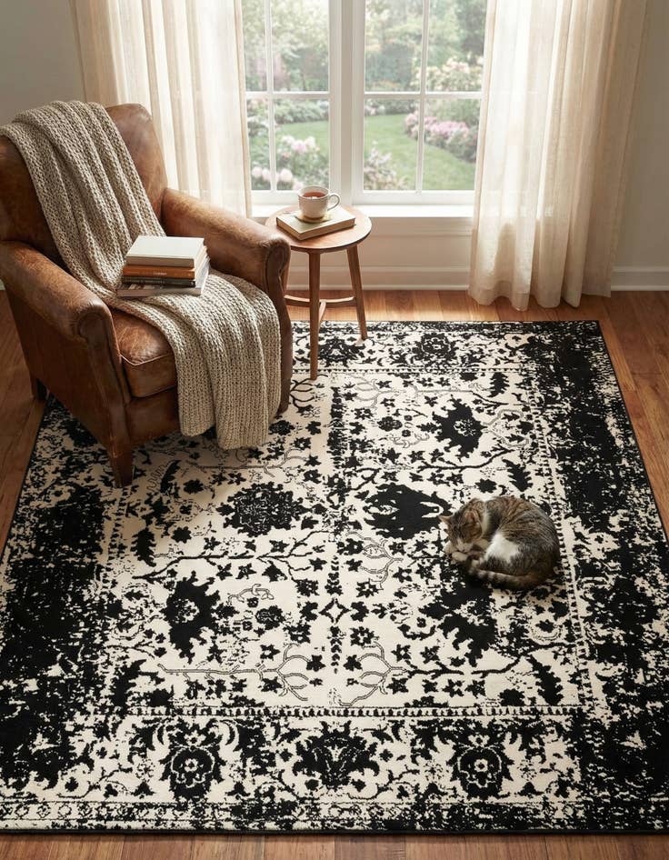 Detail image of  7' 10 x 7' 10 Oregon Square Rug