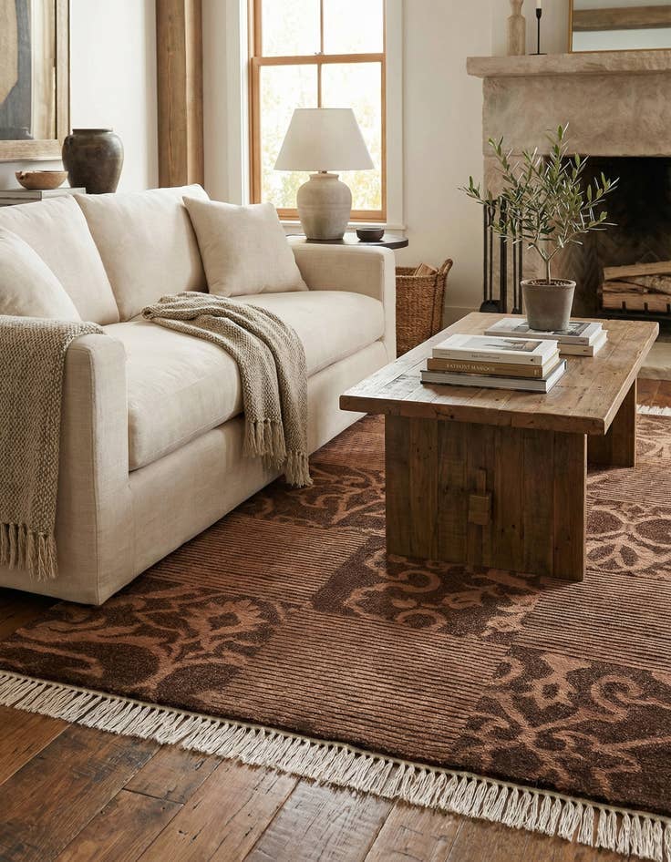 Detail image of 2' 10 x 4' 11  Hand Knotted Darya Wool Rug