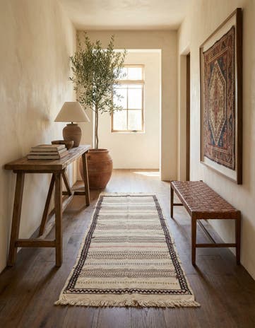 2' 5 x 6' 7 Hand Knotted Kilim Fars Persian Wool Runner Rug