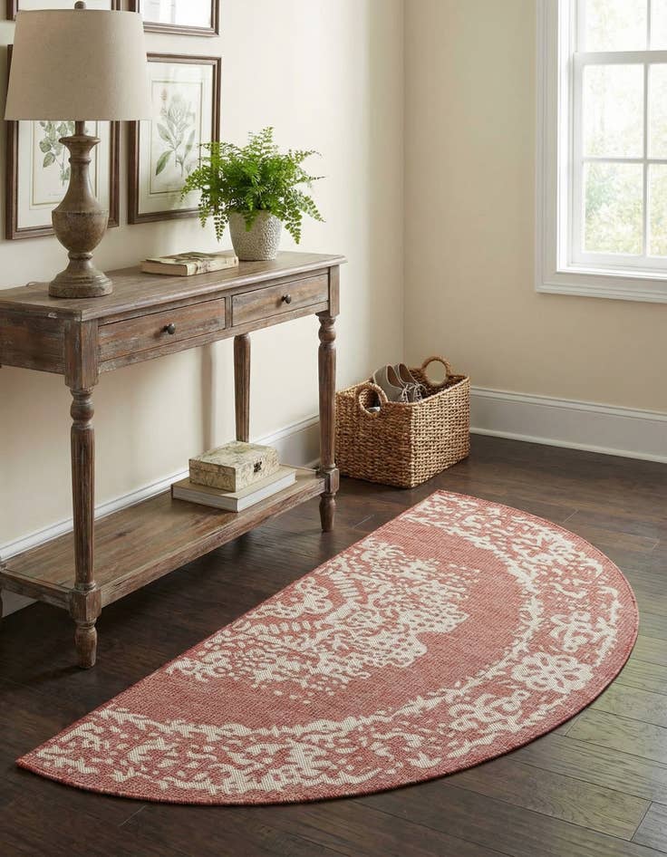 Detail image of 3' x 6'  Washable Traditional Indoor / Outdoor Hearth Rug