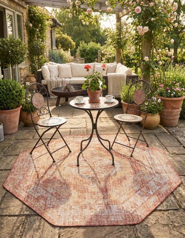 Rust Red Easy-Clean Traditional Indoor / Outdoor Octagon Rug
