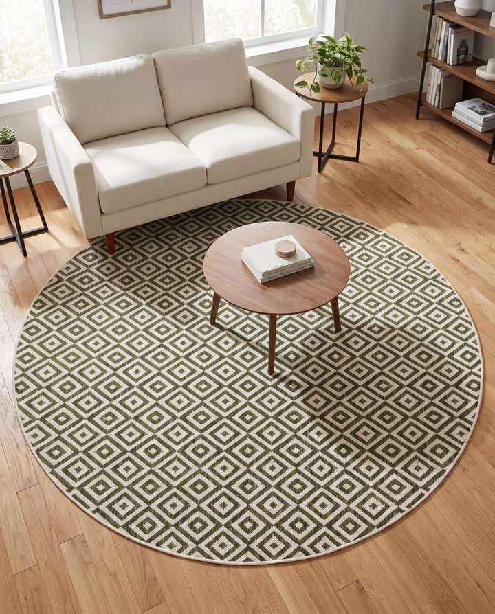 6' 7 x 6' 7 Easy-Clean Jill Zarin Costa Rica Indoor / Outdoor Round Rug