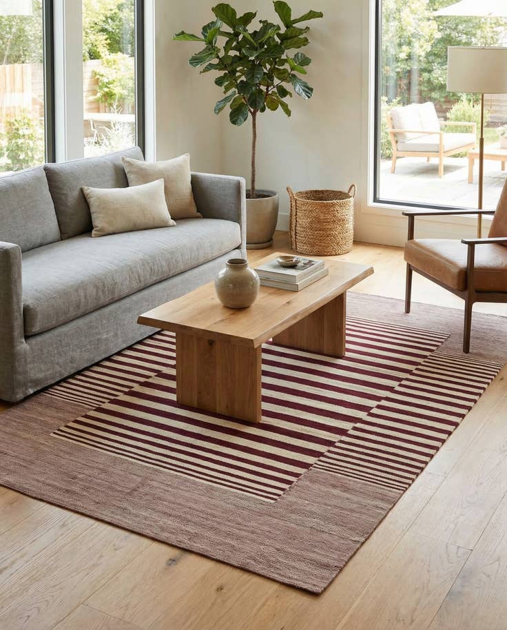 Detail image of 4' 3 x 5' 10 Hand Woven Kilim Modern Wool Rug