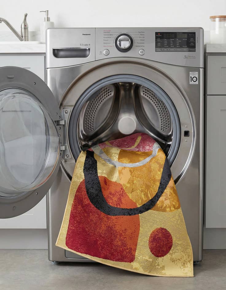 Detail image of  4' x 6'  Washable Modern Indoor / Outdoor Rug