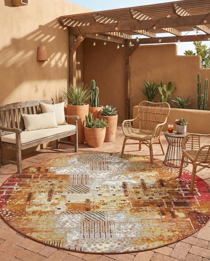 Detail image of 8' x 8' Easy-Clean Modern Indoor / Outdoor Round Rug