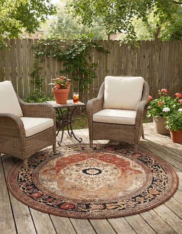 5' x 5' Easy-Clean Traditional Indoor / Outdoor Round Rug