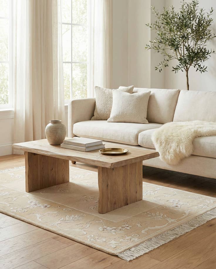 Detail image of 2' 7 x 4' 10 Hand Knotted Darya Wool Rug