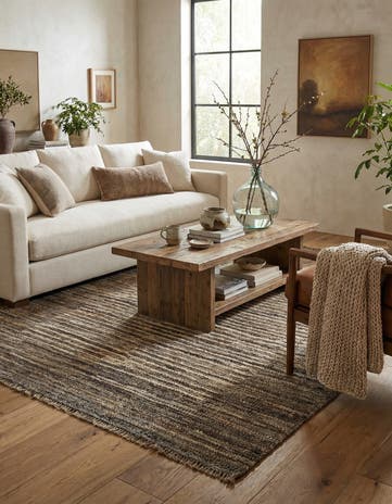 4' 3 x 6' Hand Knotted Darya Wool Rug