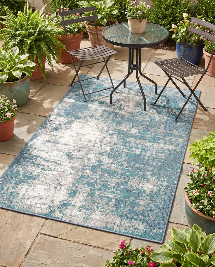 Detail image of 4' x 6' Easy-Clean Coastal Indoor / Outdoor Rug