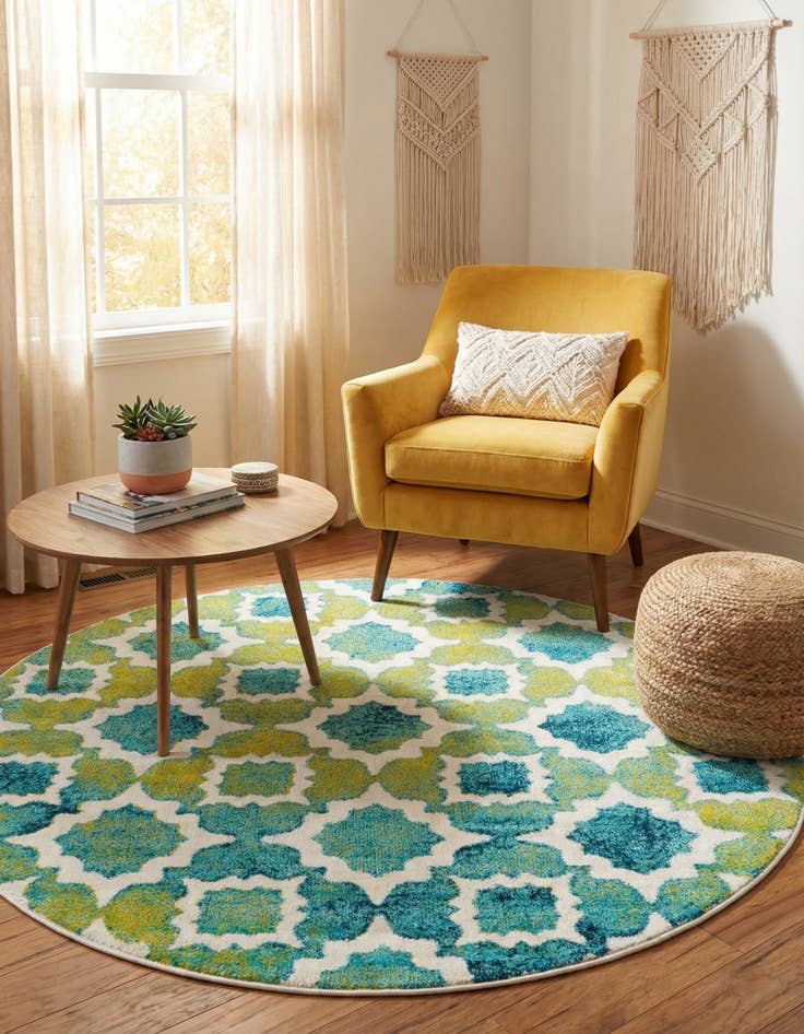 Detail image of 5' 3 x 5' 3 Azalea Round Rug