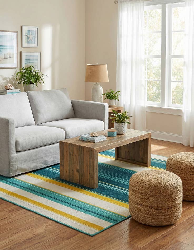 Detail image of 4' x 6'  Washable Border Indoor / Outdoor Rug