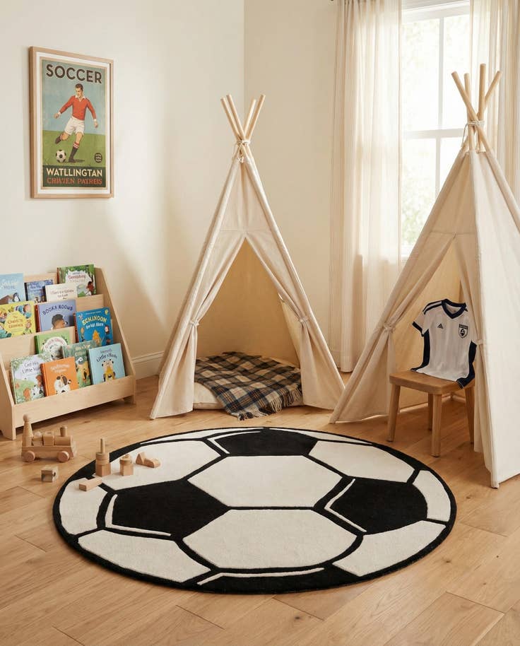Detail image of 5' 1 x 5' 1 Playtime Kids Wool Freeform Rug
