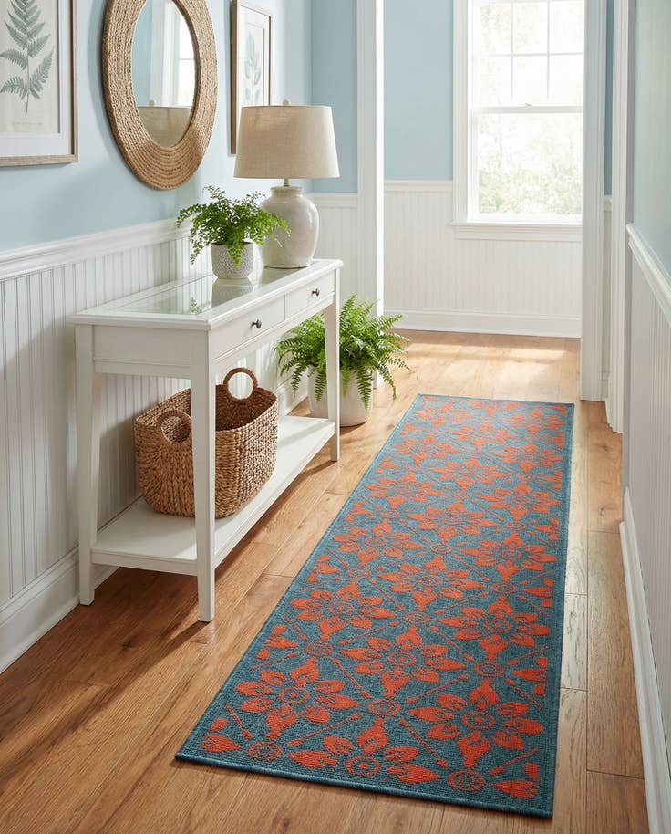Detail image of 2' x 8' Easy-Clean Lattice Indoor / Outdoor Runner Rug