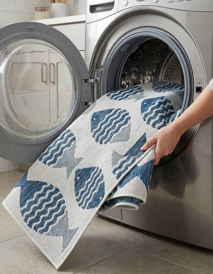 Detail image of 4' x 6'  Washable Coastal Indoor / Outdoor Rug