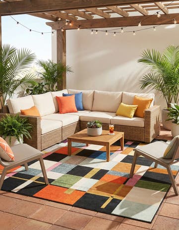 Easy-Clean Casablanca Indoor / Outdoor Square Rug