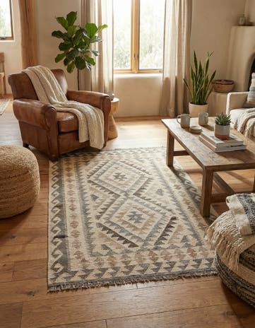 3' 7 x 5' 2 Hand Woven Kilim Maymana Wool Rug