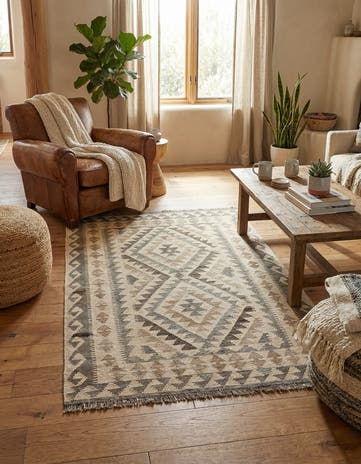 3' 7 x 5' 2 Hand Woven Kilim Maymana Wool Rug