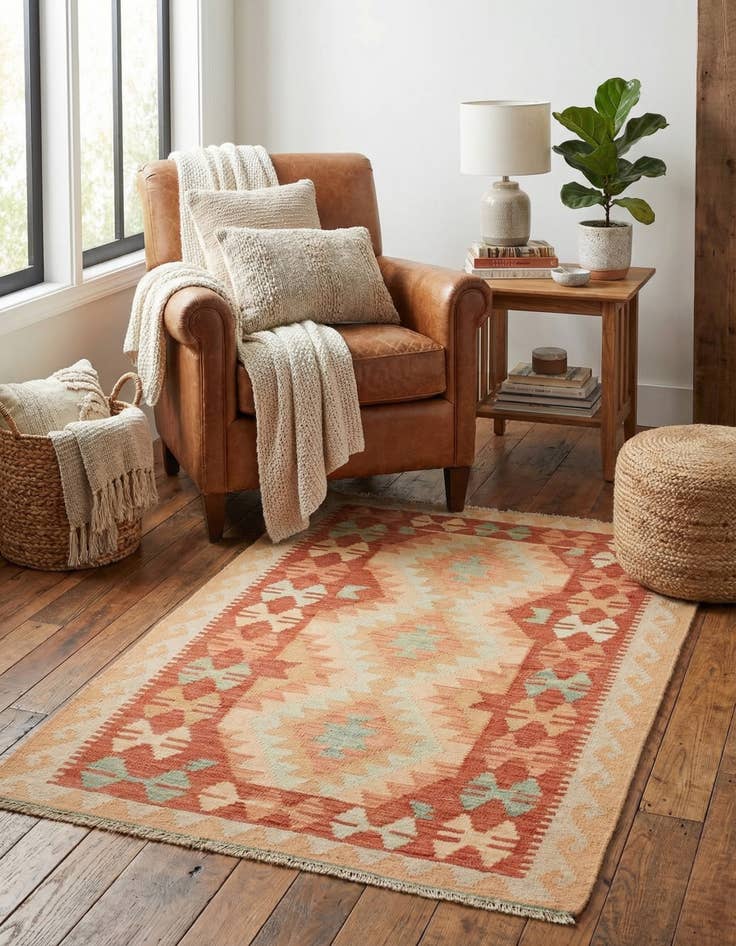 Detail image of 2' 8 x 4' 4  Hand Woven Kilim Waziri Wool Rug