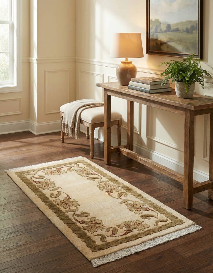 Detail image of  2' 7 x 4' 8  Hand Knotted Darya Wool Rug