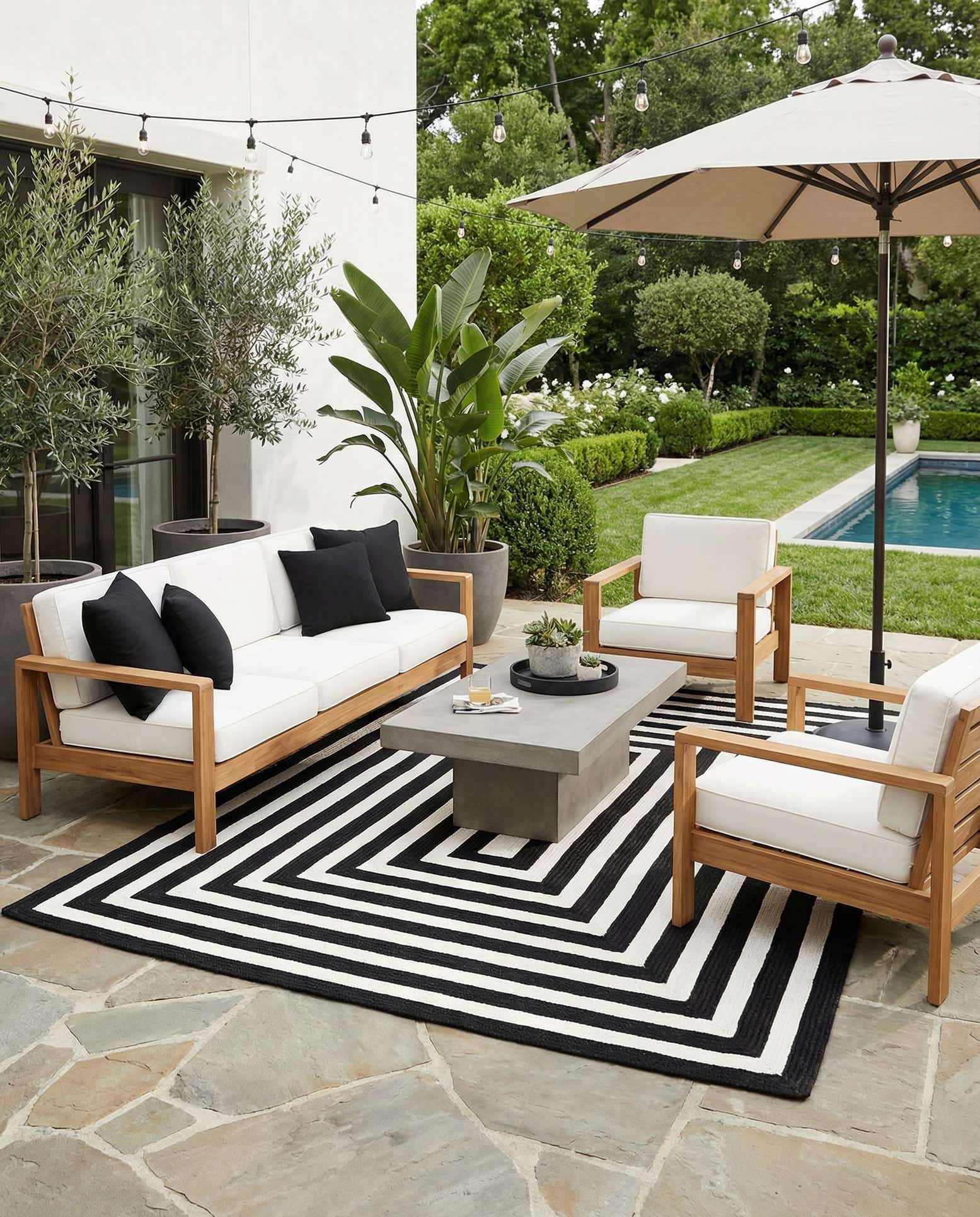 5' 3 x 8' Easy-Clean Eco Verse Washable Indoor / Outdoor Rug