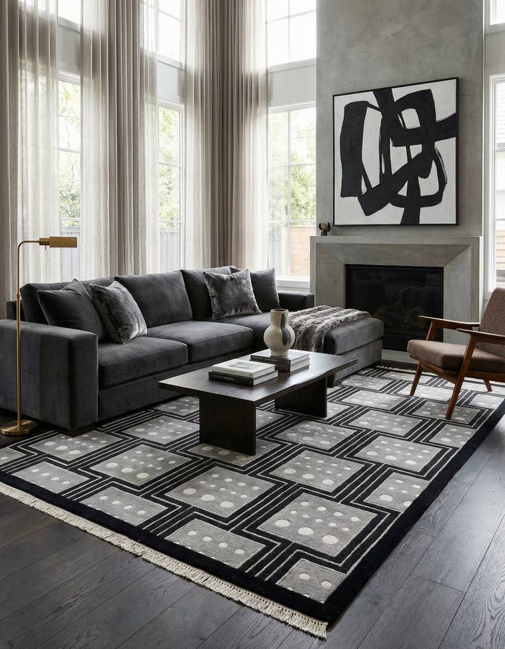 Detail image of 5' 6 x 7' 10  Hand Knotted Darya Wool Rug