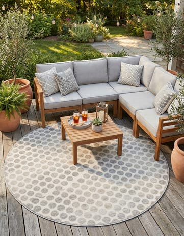 10' x 10' Easy-Clean Sabrina Soto Indoor / Outdoor Round Rug