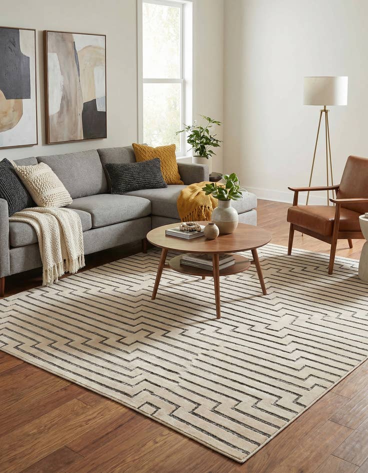 Detail image of 10' x 10' Vogue Geo Square Rug