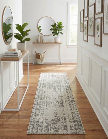 2' 7 x 10' Lennon Runner Rug