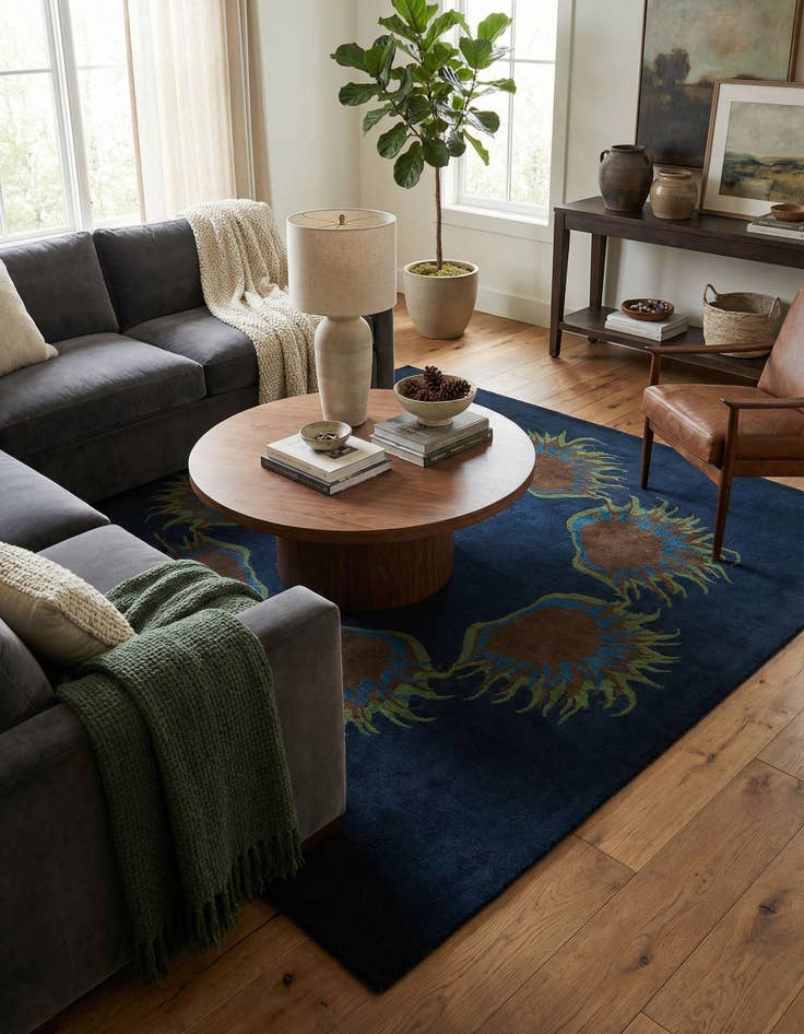 Detail image of 7' 6 x 7' 6 Luna Square Rug