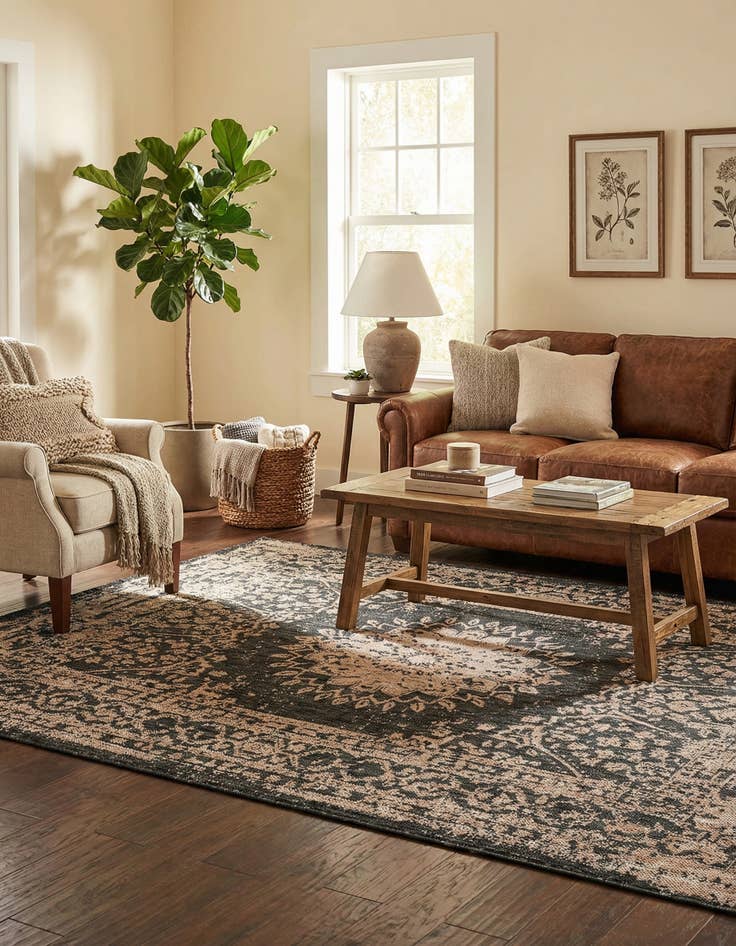 Detail image of  5' 3 x 7'  Washable Traditional Indoor / Outdoor Rug