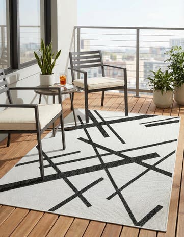 4' x 6' Easy-Clean Modern Indoor / Outdoor Rug