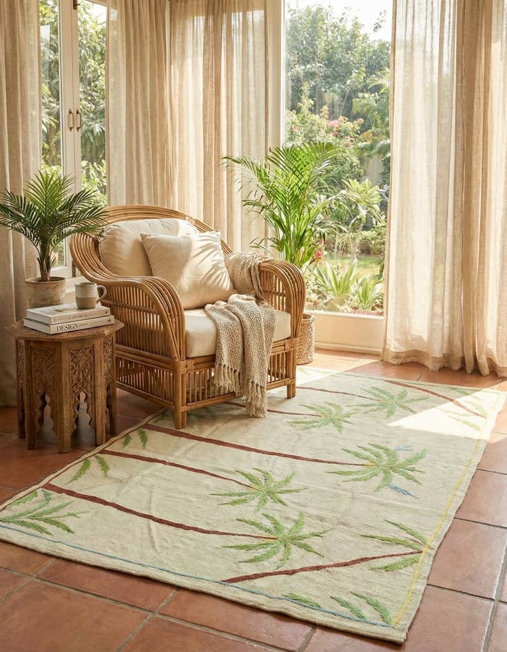 Detail image of 5' 4 x 7' 4 Hand Woven Kilim Suzani Wool Rug