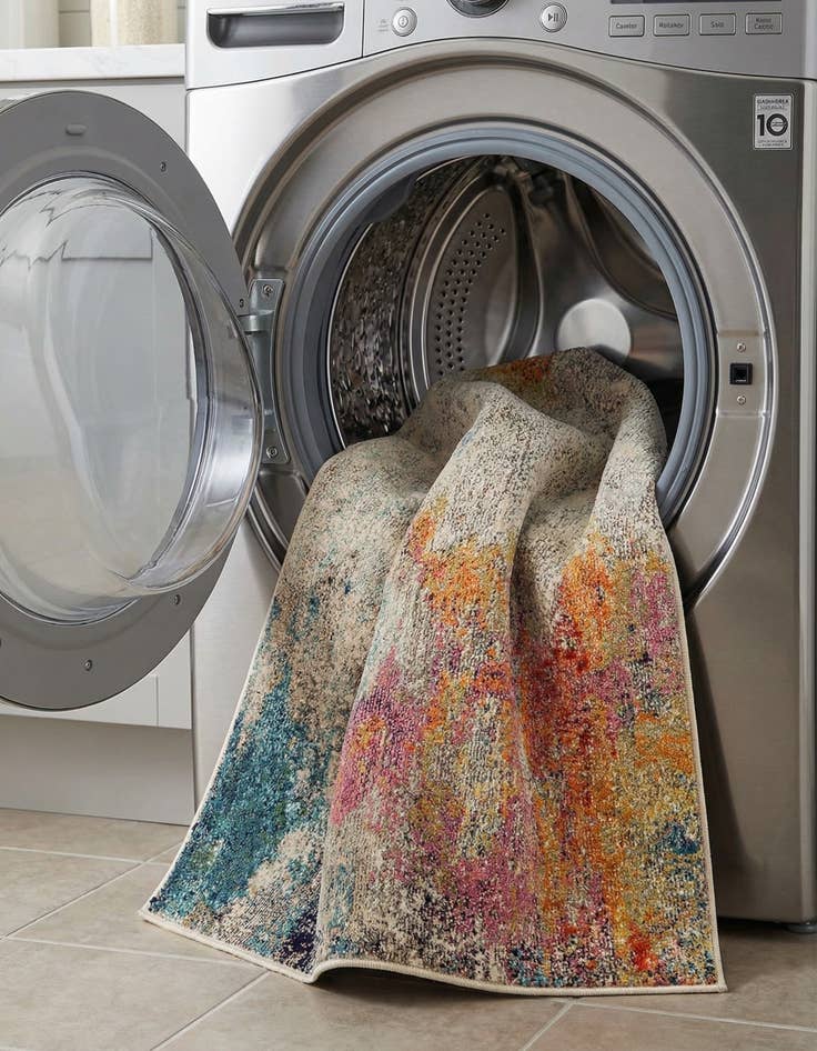 Detail image of 4' x 6'  Washable Spectrum Rug