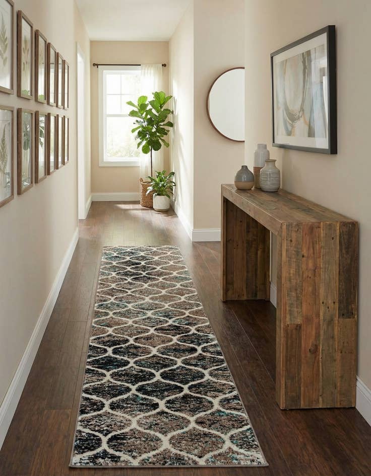 Detail image of 2' 7 x 11' Trellis Frieze Runner Rug