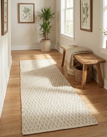 2' x 5' 1 Hand Woven Lattice Wool Runner Rug