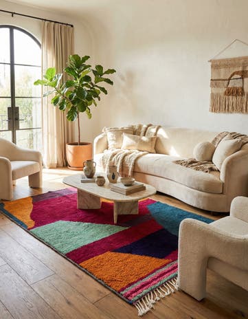 5' 5 x 8' Hand Knotted Moroccan Wool Rug