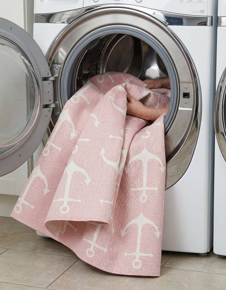 Detail image of 6' x 9'  Washable Coastal Indoor / Outdoor Rug